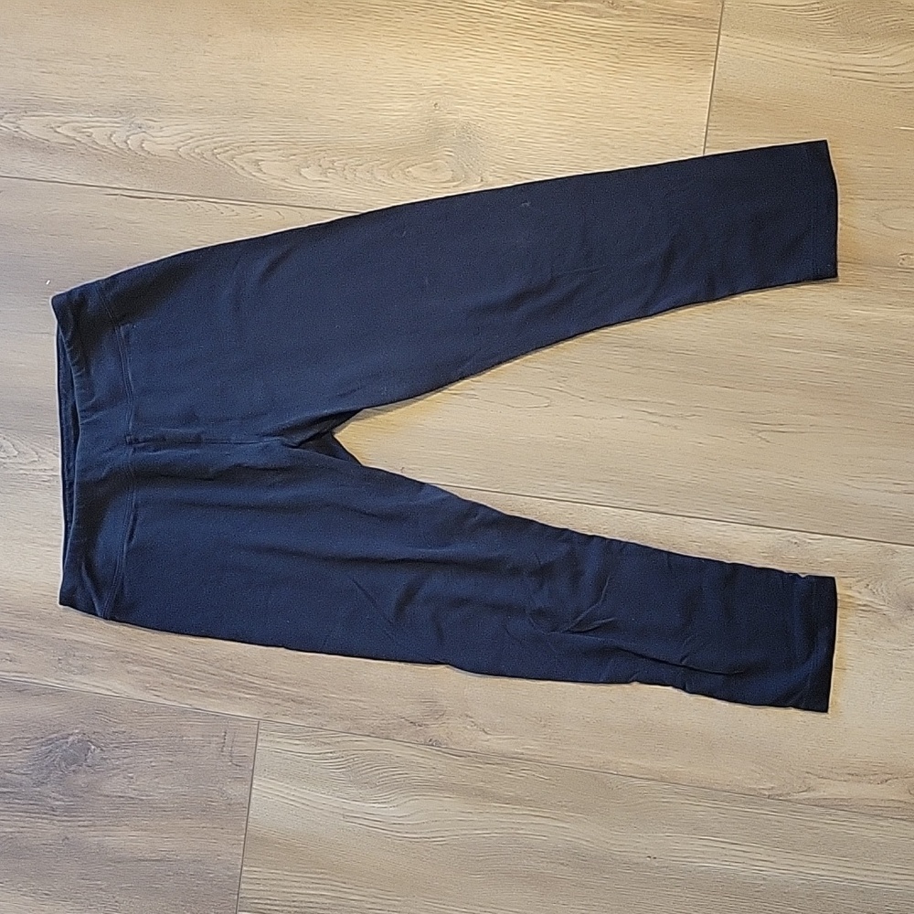 Black Capri leggings